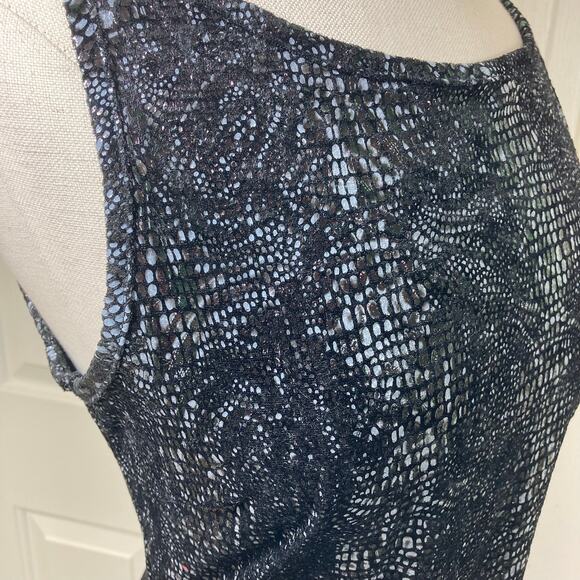Lace print little black dress by Q&A, iridescent sleeveless fit & flare mini LBD - Picture 6 of 7
